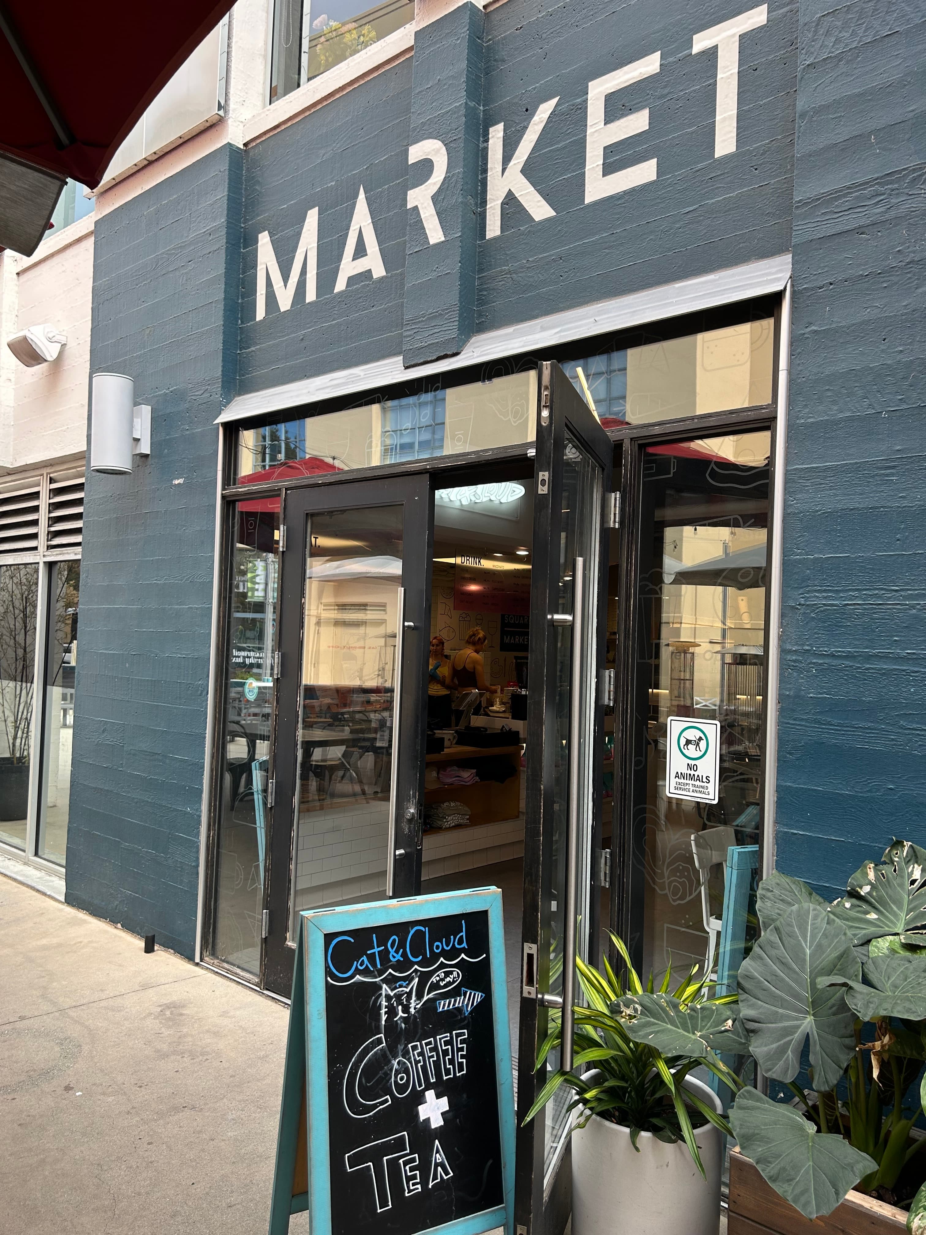 Cat & Cloud Coffee Abbott Square